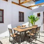 Villa Sakura